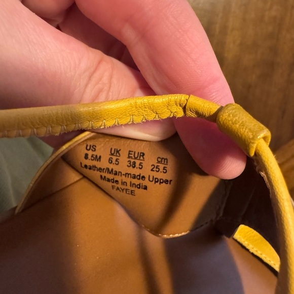 Naturalizer Women's Fayee Ankle Strap Flat Sandal - Picture 3 of 7